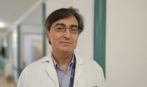 Carlos Lumbreras, jefe de Medicina Interna del 12 de Octubre habla de la rentabilidad de incluir la acción transversal de internistas