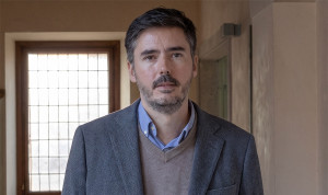 "La solución a la crisis de salud mental no es ir todos a terapia"