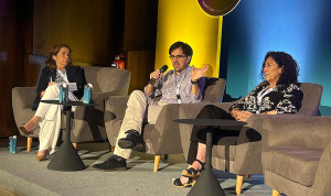 Un farmacéutico de hospital y una hematóloga aseguran que la Farmacia Hospitalaria tiene un papel clave en la prescripción y validación de medicamentos