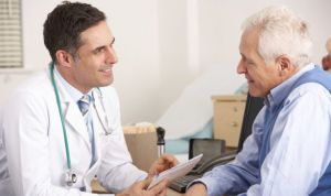 "Los hombres tienen menos acceso a la atención médica que las mujeres"