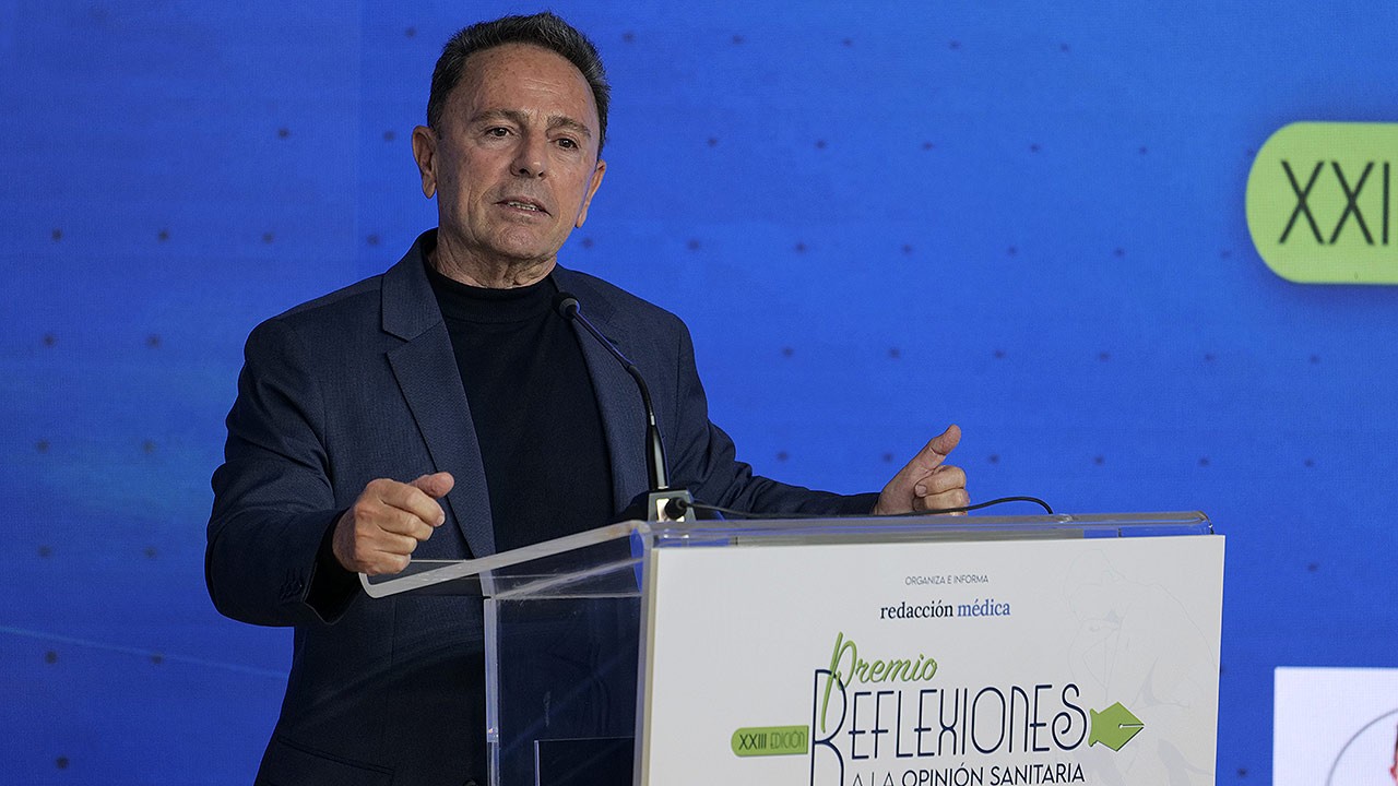 Los verdaderos "líderes" del SNS son los jefes de Servicio y supervisores, tal y como ha recalcado el tercer ganador del accésit