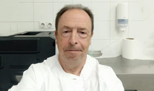 "Los médicos de ahora van más a lo científico y menos a lo humano"