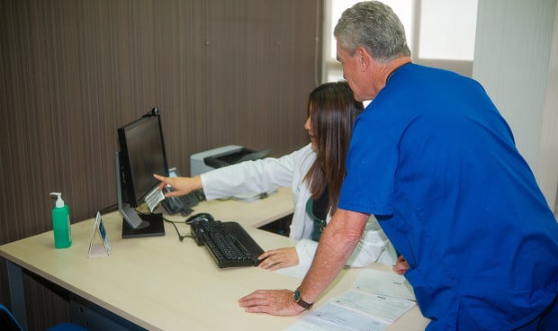 Médicos de Familia advierten que, si no meran las condiciones en los centros de salud, no habrá especialistas jóvenes