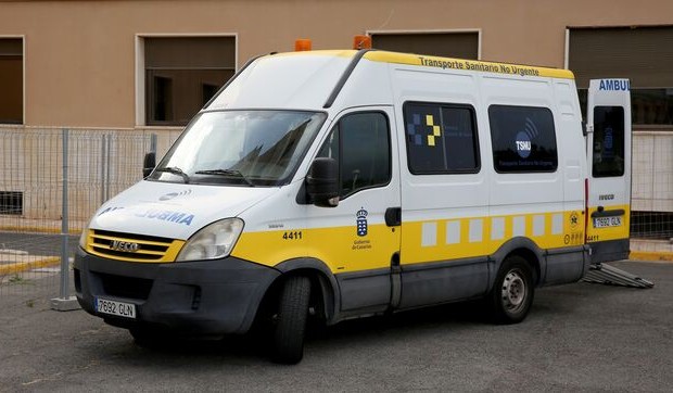 "Los pacientes nos dicen que en vez de ambulancias parecen furgones"