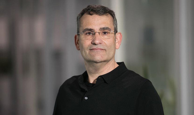 "Los psicólogos necesitarán vacunas cognitivas para proteger a la sociedad"