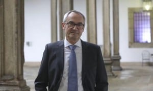Antonio Pose, en una entrevista con Redacción Médica, ha pedido "cambios radicales" para mejorar la situación de la Medicina Interna