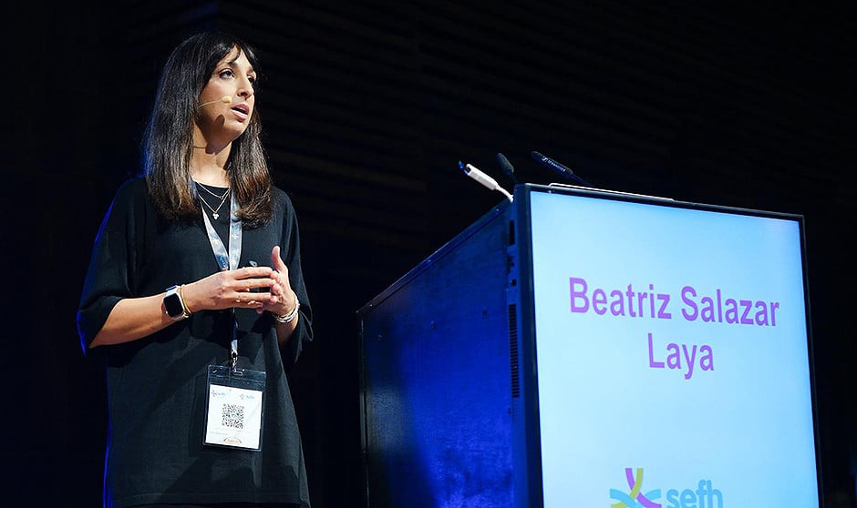 La farmacéutica hospitalaria Beatriz Salazar ha abordado los retos, oportunidades y riesgos que supone la implantación del cannabis medicinal