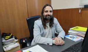 Entrevista a Jordi Albert, portavoz sanitario de ERC en el Parlament, en la que aborda la actualidad sanitaria de Cataluña