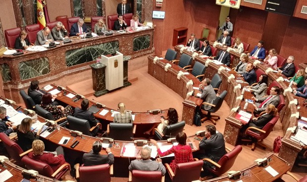 'No' a la ley del PSOE para separar 800 metros colegios y casas de apuestas