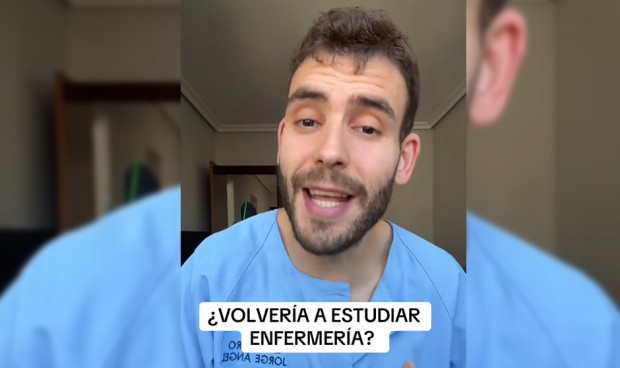 Jorge Ángel, enfermero. Una de las preguntas más recurrentes que se hace la población adulta es, en caso de poder regresar al pasado, si volverían a estudiar la misma carrera universitaria
