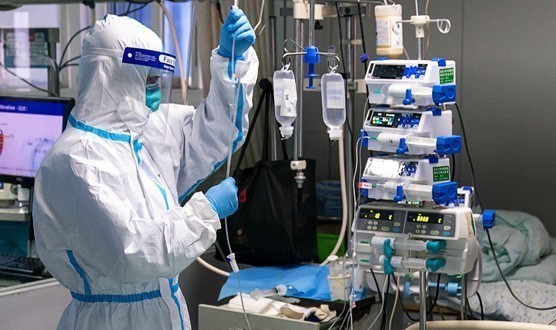 "Pronación a un hombre de 48 años con coronavirus y ya no hay camas UCI"