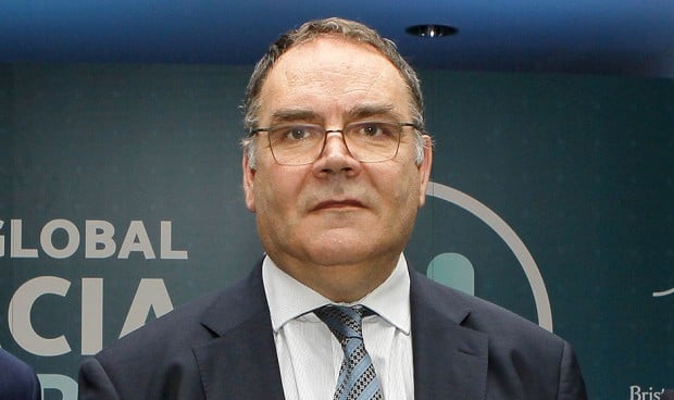 José Manuel Vicente también cesa como gerente del Clínico de Valladolid