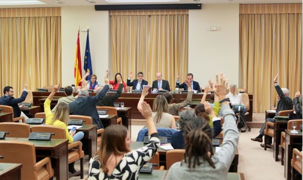 Sumar retira su firma de la Ley ELA que había registrado con el PSOE para mantener su cupo de presentación de otras Proposiciones de Ley