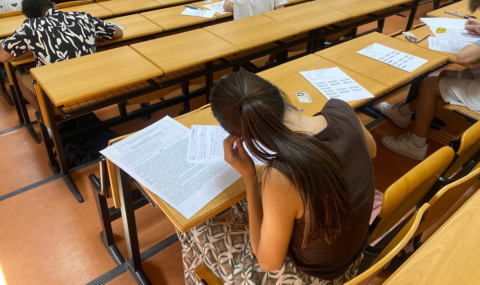 Una estudiante de Enfermería sacó un 13,55 en la PAU y prefirió Enfermería antes que Medicina.