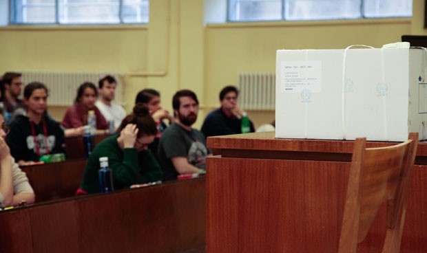 "Se necesitan más preguntas sobre violencia de género en el examen MIR"