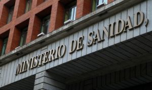 'Sí' de Sanidad a convocar concursos de traslados previos a la OPE nacional
