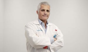  Claudio Martínez-Ballesteros, especialista en Patología Prostática y Uro-oncología de LYX Instituto de Urología, recomienda realizar revisiones desde los 40 para detectar cáncer de próstata por herencia 
