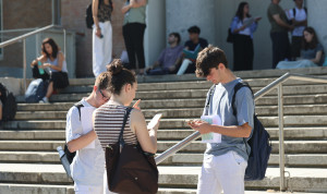 "Soy médico, pero hoy en día te sale más rentable estudiar Enfermería"