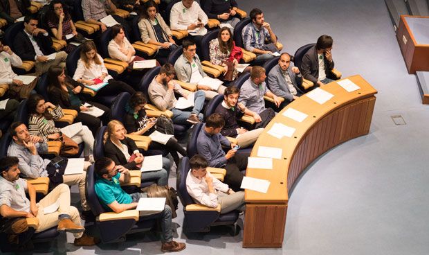 ‘Tendencias’ del MIR 2018: las 3 especialidades que más reducen su corte