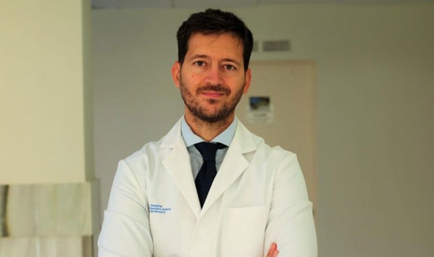  Javier Tejada, coordinador del máster de Medicina del Deporte de la Academia AMIR explica a Redacción Médica la importancia de formar médicos especializados en este campo ante la carencia de los mismos en España