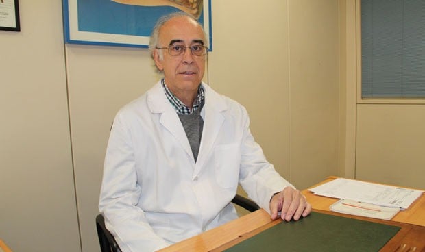 "Tras 40 años se siguen cometiendo los mismos errores con los inhaladores"