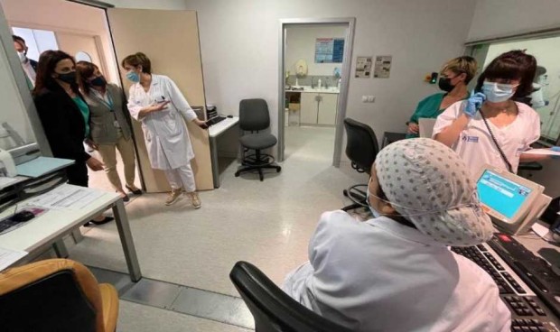 "Tras 8 años privatizado, el servicio de Radiología pasa a los riojanos" 
