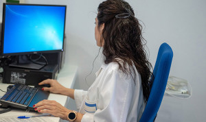 El Gobierno responde al Partido Popular sobre cómo se está adaptando España al reglamento europeo.