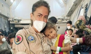 Capitán Oliva, enfermera en Afganistán: "La vocación tiene que ser militar"