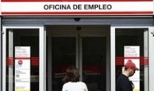 Covid-19 y falta de médicos: España tiene 2.000 profesionales en paro