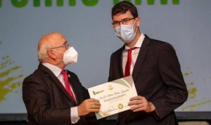 El mejor MIR de Andalucía: "La unión Hospital-Universidad es fundamental"