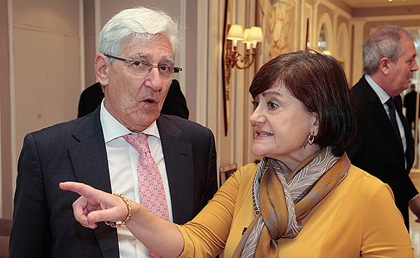 "Las nuevas tecnologías van a cambiar las formas de pago en sanidad"