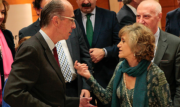 Sanidad anuncia un decreto para crear nuevas especialidades médicas