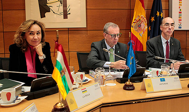 Sanidad anuncia un decreto para crear nuevas especialidades médicas