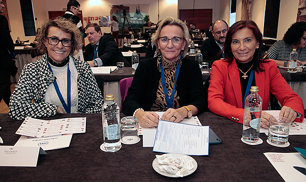 Los médicos pierden dinero al acceder a cargos directivos