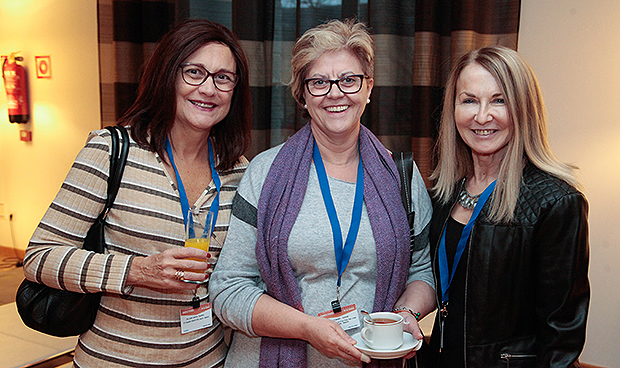 Los médicos pierden dinero al acceder a cargos directivos