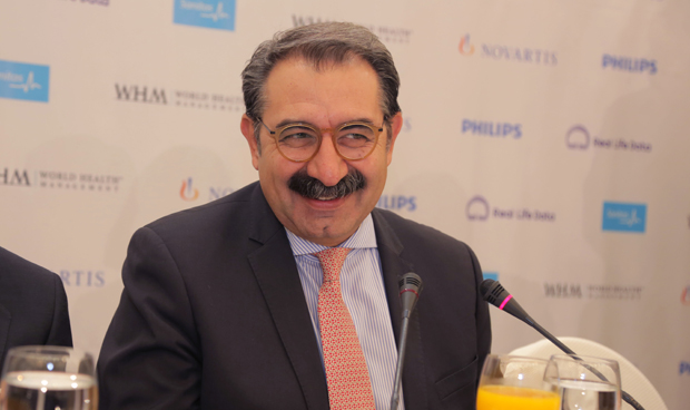 "Sanidad tiene que dejar a las CCAA reducir las plazas MIR innecesarias"