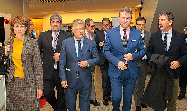 "Si no existiera la Medicina Interna, habría que inventarla"