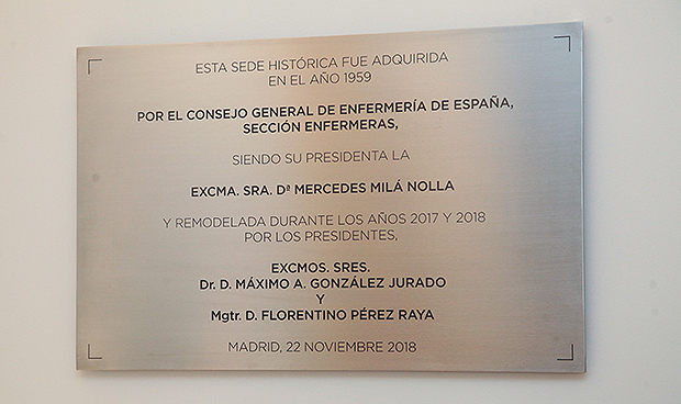 La enfermería española "estrena casa" en Madrid, reabre su sede histórica