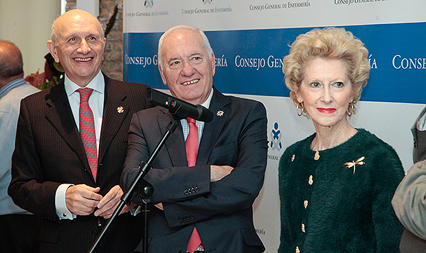 La enfermería española "estrena casa" en Madrid, reabre su sede histórica