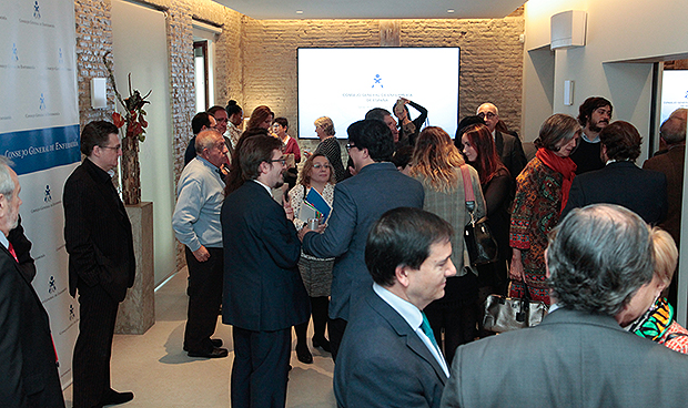 La enfermería española "estrena casa" en Madrid, reabre su sede histórica