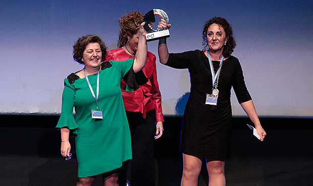 La Enfermería española premia poner "el alma en el cuidado de las personas"