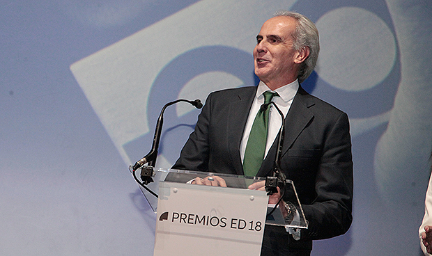 La Enfermería española premia poner "el alma en el cuidado de las personas"