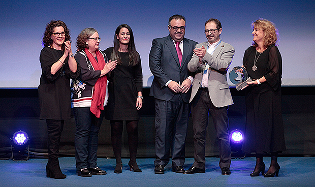 La Enfermería española premia poner "el alma en el cuidado de las personas"