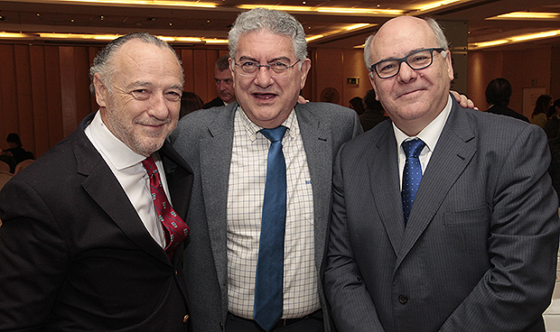 Madrid anuncia una gran reforma de AP y el impulso de sus Urgencias