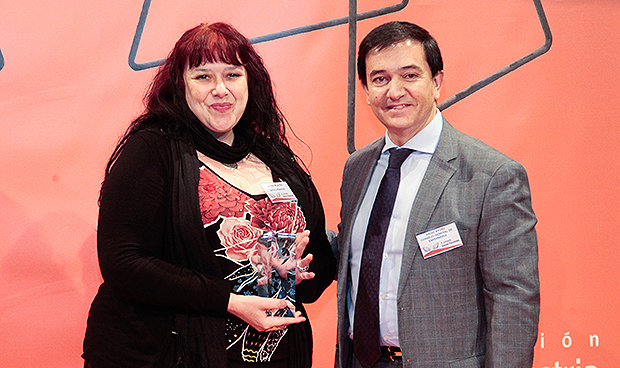 Farmaindustria reconoce el "ejemplo" de las asociaciones de pacientes