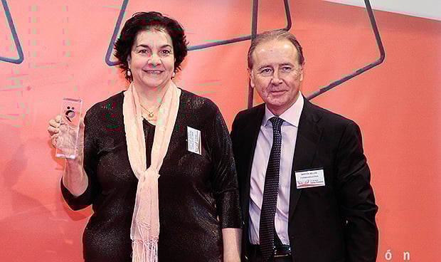 Farmaindustria reconoce el "ejemplo" de las asociaciones de pacientes