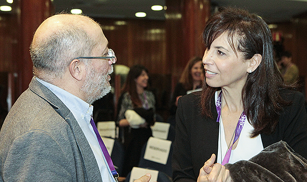 "La enfermera escolar es la figura idónea para la prevención del cáncer"