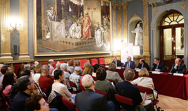 Viaje por la Historia de España sin salir del Senado