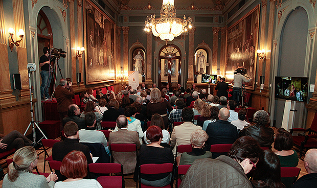 Viaje por la Historia de España sin salir del Senado