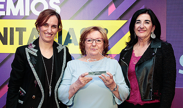 "Estos premios ayudan a normalizar los referentes femeninos en la sanidad"